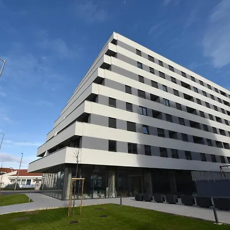 Astra Apartment
